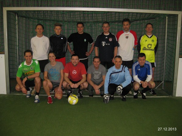 13 12 27 Weihnachtskick