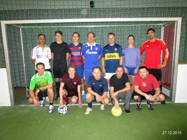 15 12 27 Weihnachtskick