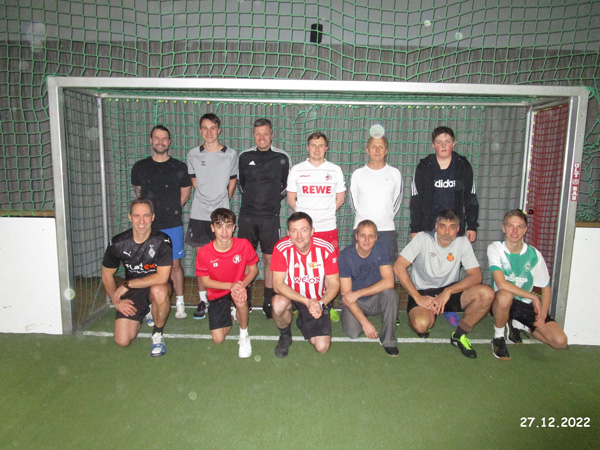 22 12 27 Weihnachtskick02